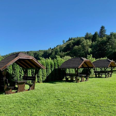 Flori De Mar Hotel Poiana Mărului Buitenkant foto