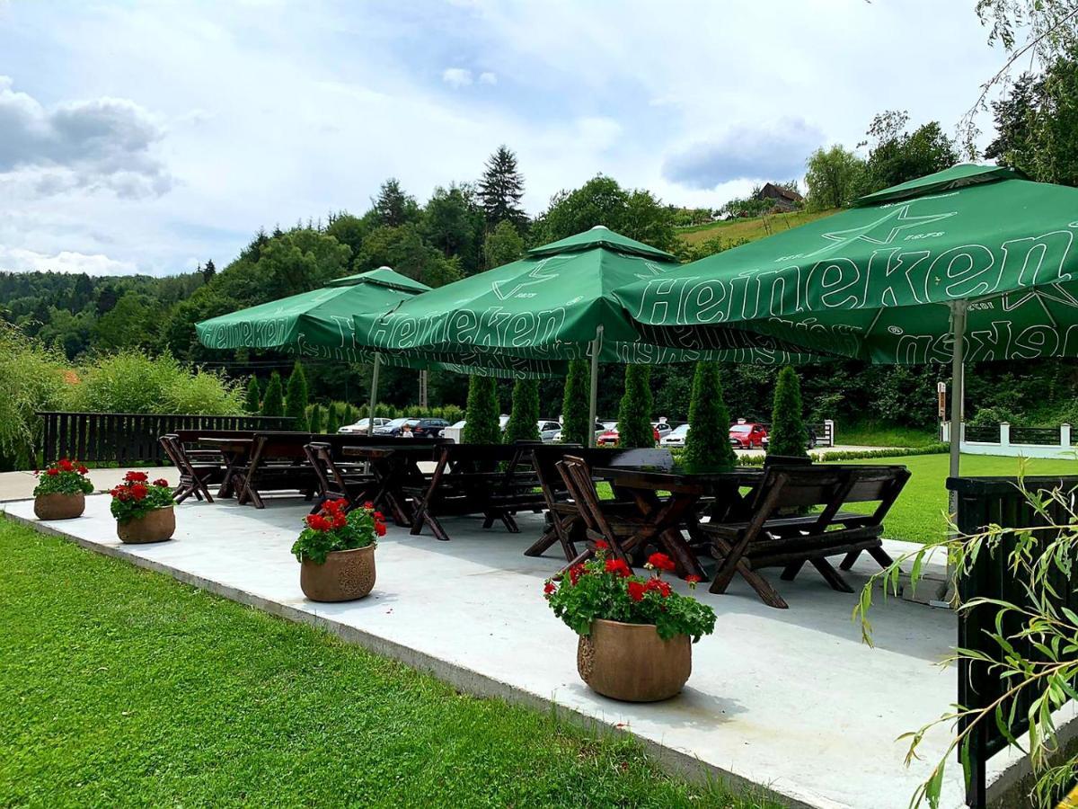 Flori De Mar Hotel Poiana Mărului Buitenkant foto