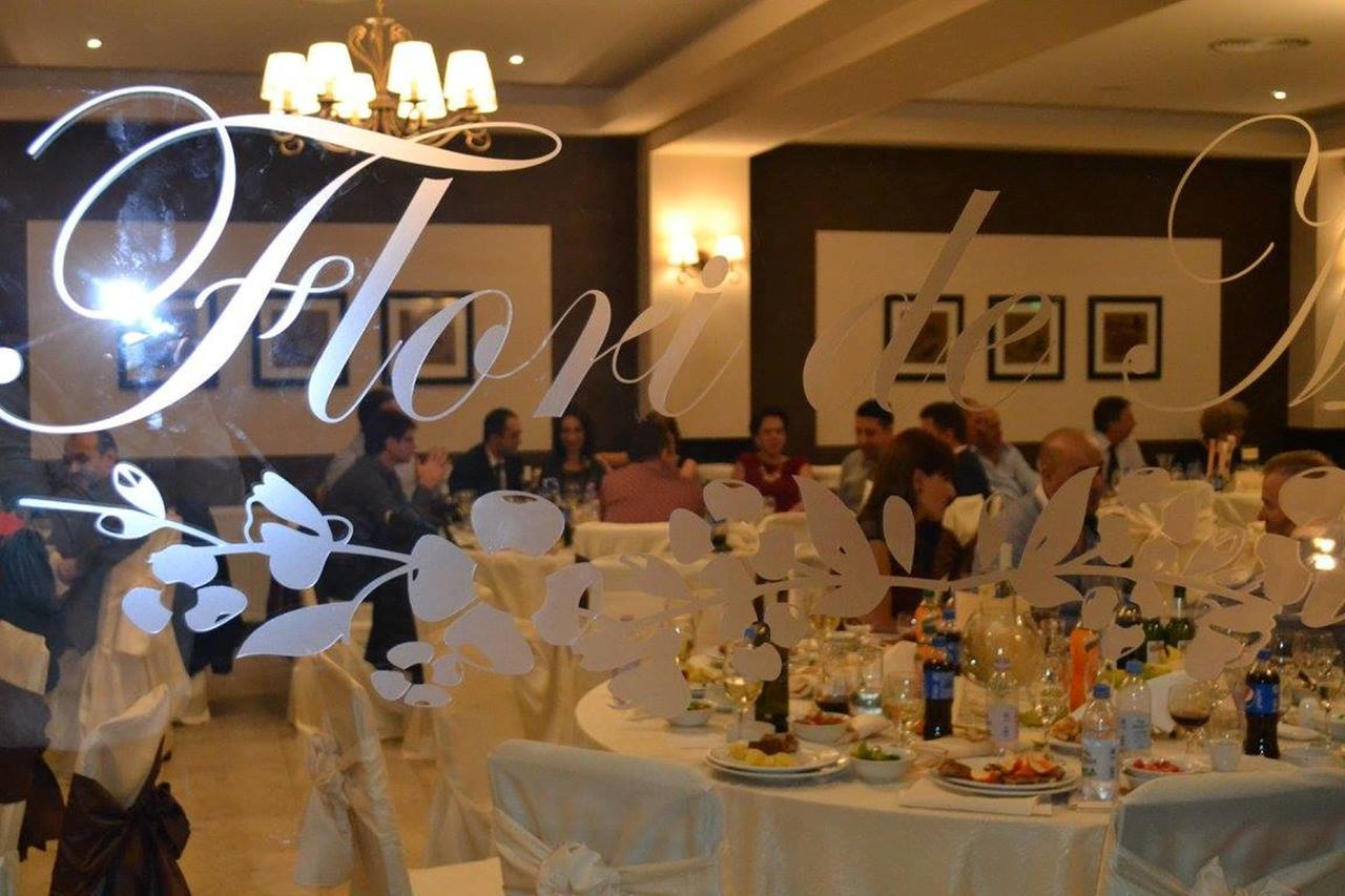 Flori De Mar Hotel Poiana Mărului Buitenkant foto