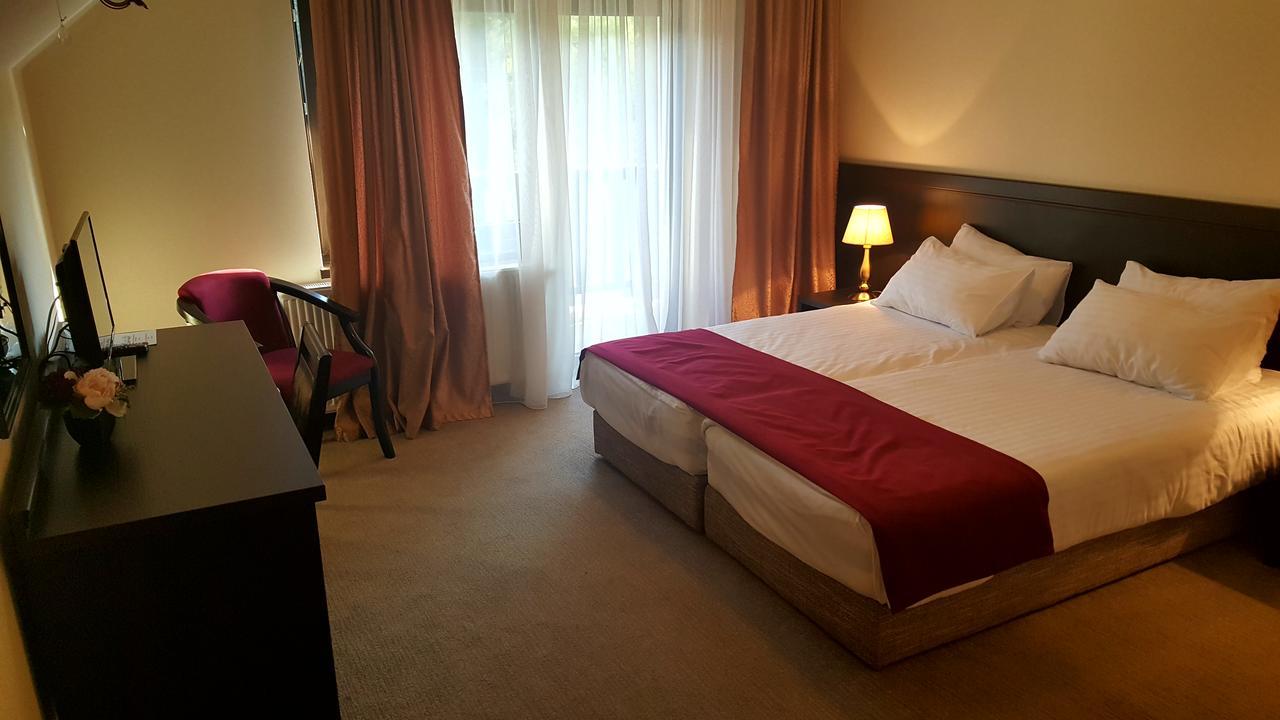 Flori De Mar Hotel Poiana Mărului Buitenkant foto
